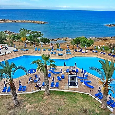 Myroandrou