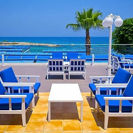 Myroandrou بروتاراس